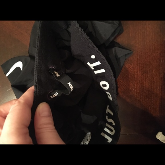 Nike shorts - Picture 2 of 5